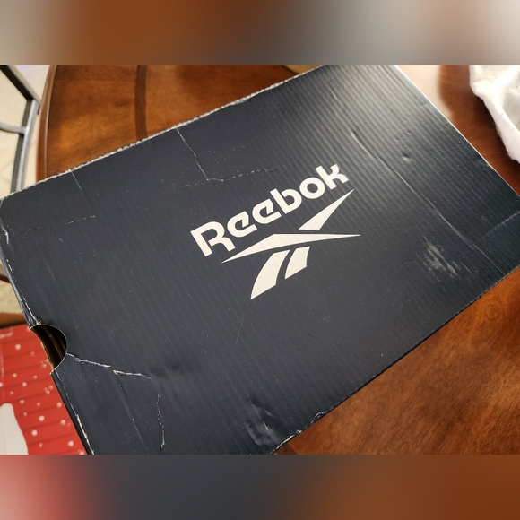 Reebok Black 7 - Picture 6 of 6